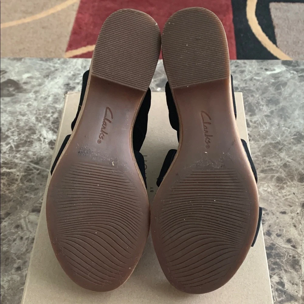 Clarks Black Nubuck Giselle Beach Wedge Sandal – Size 8.5M - Picture 11 of 13